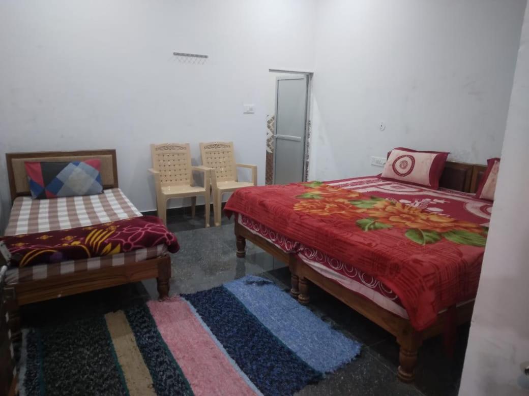 Happy Khajuraho Home Stay Extérieur photo